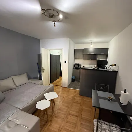 Stan Na Dan * ديسبوتوفاتس